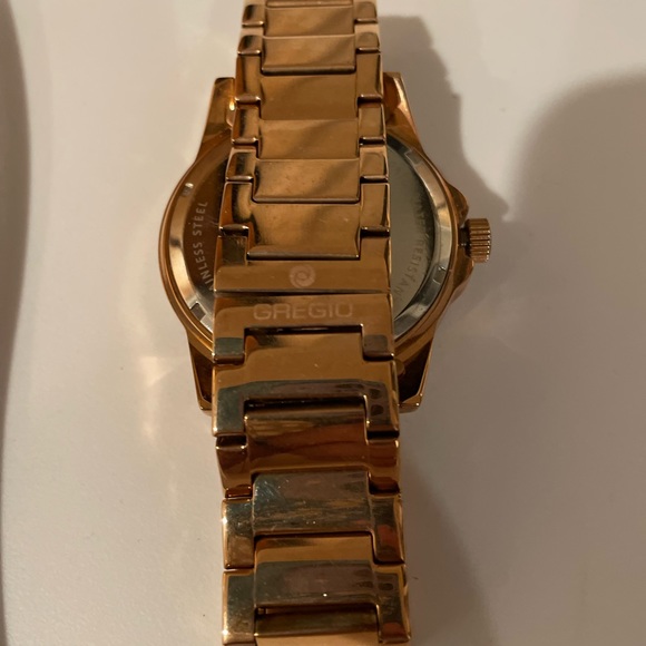 Gregio Oversized Watch with Purple Face - Picture 3 of 4